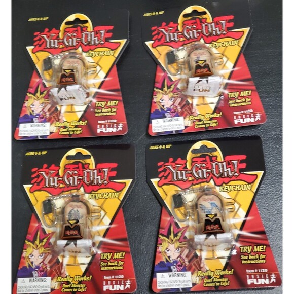 Yu-Gi-Oh! Series 1 SET of (4) 1996 Duel Monster Spin Keychains - NEW - Picture 1 of 15